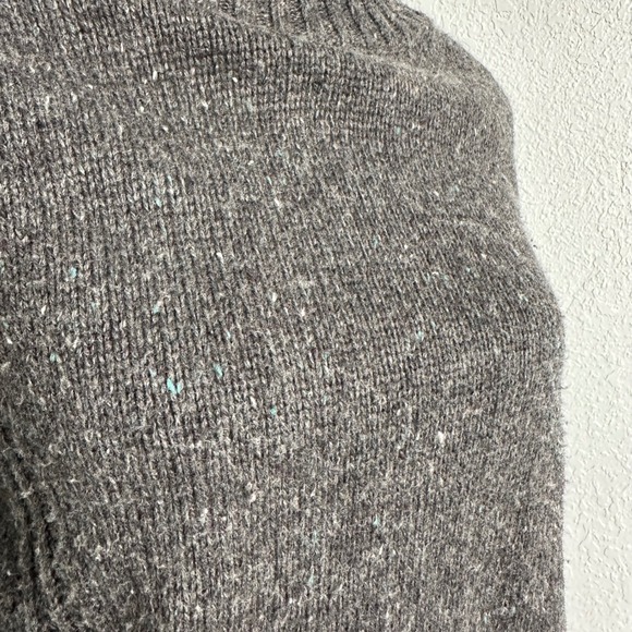 Woolrich Women's XS‎ Gray Speckled Wool Blend Knit Sweater - Picture 2 of 9